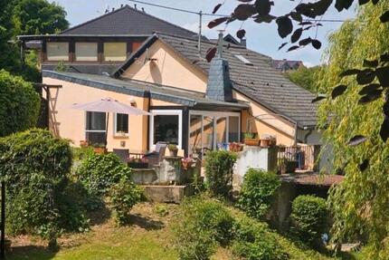 Haus vom Privat zu verkaufen - 189.000,00&nbsp;EUR Kaufpreis, ca.&nbsp; 93,00&nbsp;m&sup2; in Mechernich (PLZ: 53894)