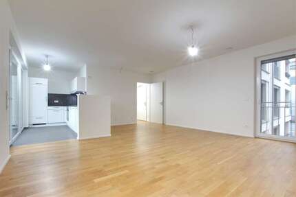 Wohnung zum Mieten in Frankfurt 1.390,00 € 84.87 m²