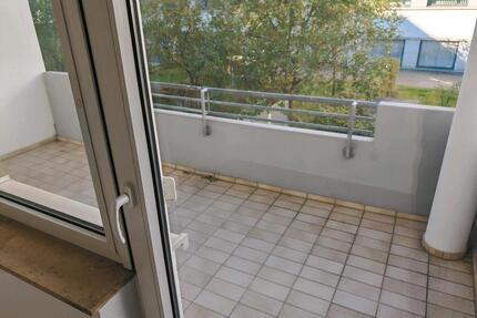 2 Raumwohnung ab sofort Balkon 56 qm 1.OG ruhig + zentral - Leipzig Mitte