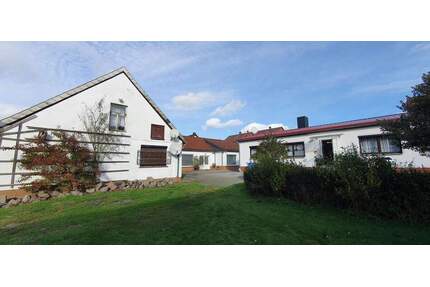 Viel Platz für Ihre Ideen - 2 Häuser * Bürohaus * Ladengeschäft * Wirtschaftsgebäude * 4 Garagen * Wald uvm. - Arendsee (Altmark) Fleetmark