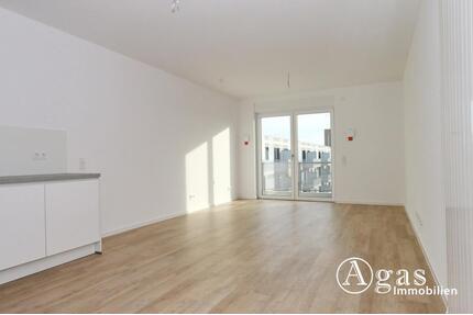 2-Zi.-Erdgeschosswohnung mit Terrasse und PKW Stellplatz - Schönefeld