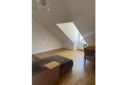 Wohnung zum Mieten in Frankfurt 1.212,00 € 48.5 m²