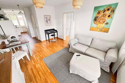 Stilvoll komplett möblierte 2 Zi Whg- Balkon, Parkplatz & Toplage - Greifswald