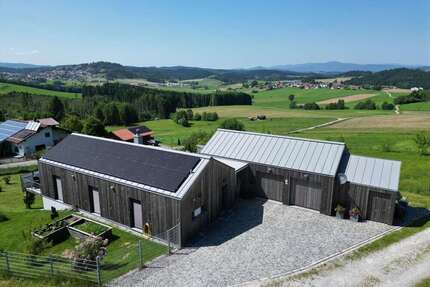 Haus zum Kaufen in Kirchberg im Wald 1.350.000,00 € 212.5 m²