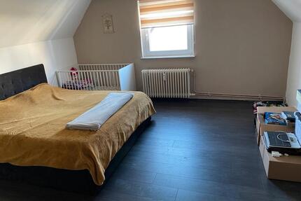 Mietwohnung - 1.150,00&nbsp;EUR Kaltmiete, ca.&nbsp; 120,00&nbsp;m&sup2; in Remscheid (PLZ: 42853)