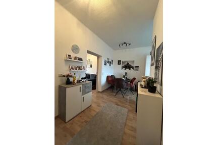 Charmante 2-Zimmer-Wohnung mit Einbauküche – FH-nah - Erfurt