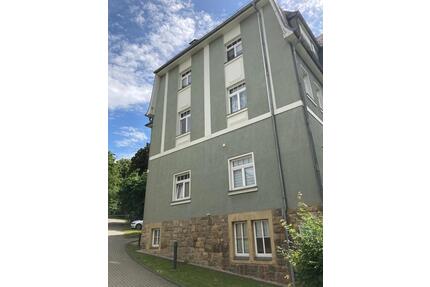 Burgstädt * 2 Zimmer im Grünen * Stellplatz * Frei