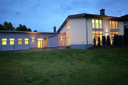 Haus zum Kaufen in Bergisch Gladbach 850.000,00 € 248 m²