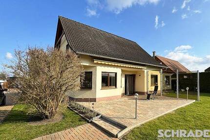 Wohnfertig...mit Doppelgarage - 280.000,00&nbsp;EUR Kaufpreis, ca.&nbsp; 143,00&nbsp;m&sup2;&nbsp;Wohnfl&auml;che in Seehausen (PLZ: 39615)