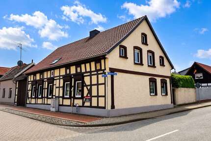 Haus zum Kaufen in Klötze 125.000,00 € 163 m²