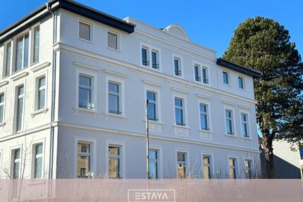 Leben wie in einem Loft: Exklusive 2,5-Raum-Wohnung mit Balkon in bester Lage am Stadtpark - Limbach-Oberfrohna