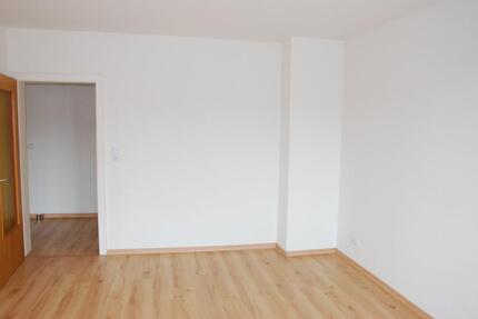 Einbeck Zweizimmerwohnung - 400,00&nbsp;EUR Kaltmiete, ca.&nbsp; 57,00&nbsp;m&sup2; in Einbeck (PLZ: 37574)