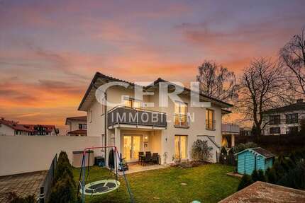 Haus zum Mieten in Straubing 1.470,00 € 123 m²