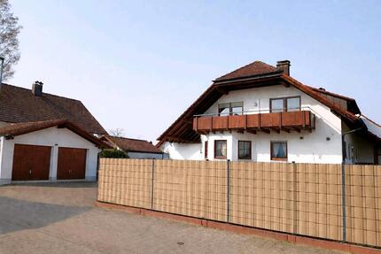 Haus in Schutterwald - 1.800,00&nbsp;EUR Kaltmiete, ca.&nbsp; 210,00&nbsp;m&sup2; in Schutterwald (PLZ: 77746)