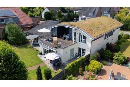 Haus zum Kaufen in Wedemark Berkhof 1.200.000,00 € 381 m² - Wedemark / Berkhof