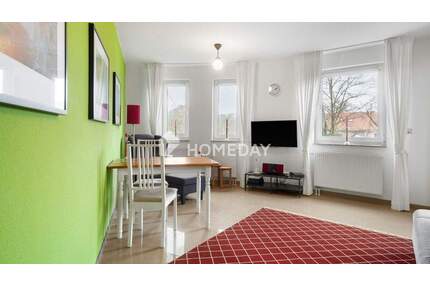 Lichtdurchflutete 2-Zimmer-Wohnung mit charaktervollem Wohnbereich und Loggia - Bremen Hulsberg