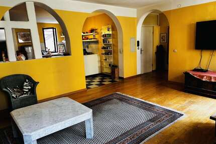 Haus zum Kaufen in Hofheim 275.000,00 € 160 m²