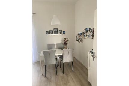 Charmante helle 3-ZKB mit Balkon im Altbau in guter Lage - Arnsberg Obereimer