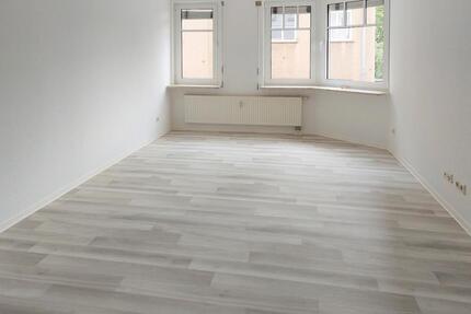 Viel Platz für wenig Geld! - 278,00&nbsp;EUR Kaltmiete, ca.&nbsp; 24,81&nbsp;m&sup2; in Halle (Saale) (PLZ: 06114) Am Wasserturm/Thaerviertel