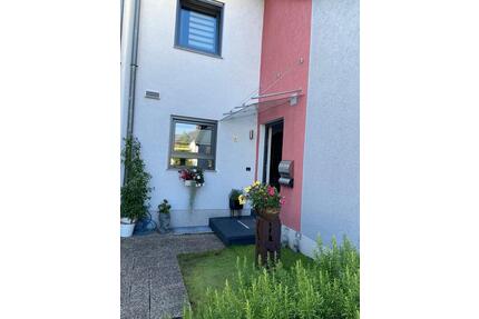 Sehr gepflegtes Reihenhaus in schöner Lage Mannheim -Rheinau Süd