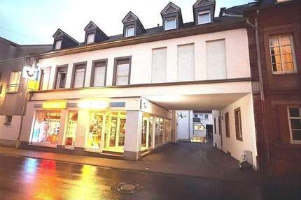 Frei ab sofort 2-Zimmer-Wohnung im 1. Obergeschoss Einbauküche Ohne Balkon Ohne PKW-Stellplatz - Schweich