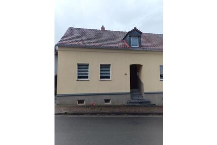 Einfamilienhaus in Ermsleben - Eigennutzung o. Vermietung - Falkenstein/Harz