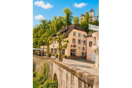 Historisches Wohn- und Geschäftshaus in bester Rheinlage - Laufenburg (Baden)