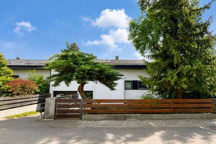 Haus zum Kaufen in Gröbenzell 948.888,00 € 222 m²