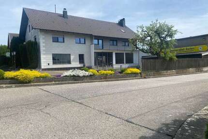 Haus zum Kaufen in Neustadt an der Donau Hienheim 369.000,00 € 207.82 m² - Neustadt an der Donau / Hienheim