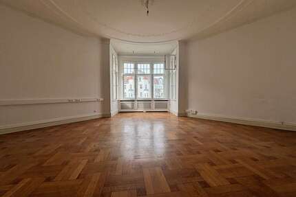 Wohnung zum Mieten in Berlin 2.445,82 € 229.87 m²