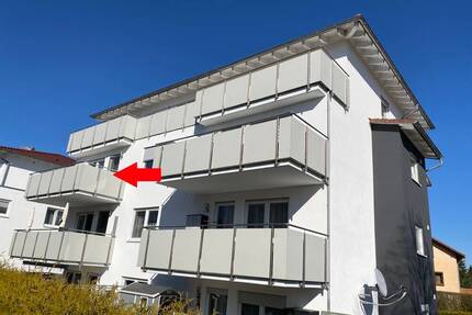 Drei Zimmer Wohnung mit Balkon und Tiefgaragenstellplatz - Rottweil
