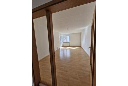 Wohnen in Uchtspringe - 3-Raum Wohnung - Stendal