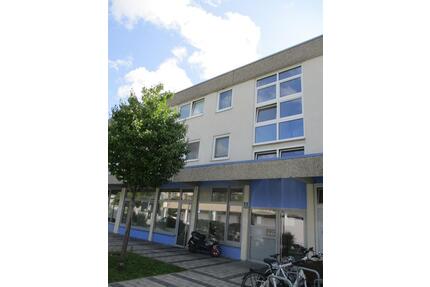 Großzügiges Gewerbeobjekt - ideal geeignet als Büro, Praxis oder kleinen Einzelhandelsladen! - Puchheim