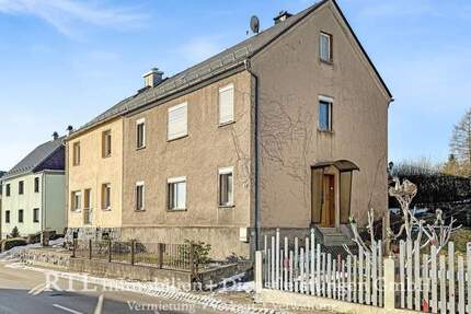 Doppelhaushälfte mit großem Grundstück - viel Fläche und Entwicklungspotenzial A1657 - Rosenthal am Rennsteig