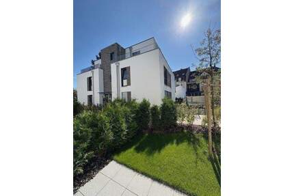 ZUM VERLIEBEN: gemütliche 4-Zi-Whg. mit gr. Balkon in bevorzugter Wohnlage! - Nürnberg Laufamholz