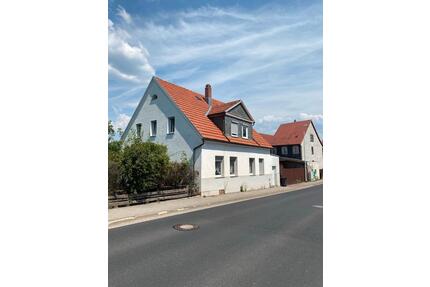 Ein - bis Zweifamilienhaus - 89.000,00&nbsp;EUR Kaufpreis, ca.&nbsp; 120,00&nbsp;m&sup2; in Ilmenau (PLZ: 98693)