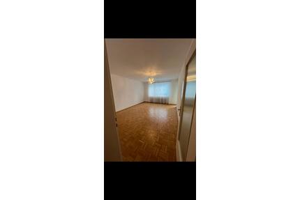 2 Zimmer Wohnung in Haunstetten - Augsburg Haunstetten-Siebenbrunn
