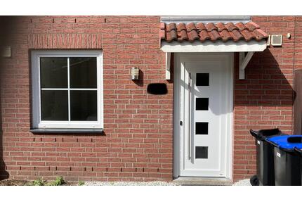 Reihenmittelhaus in ruhiger Lage+ Garage in OberneulandOsterholz - Bremen
