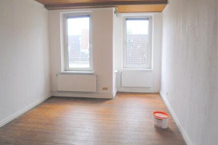 Große 2 Zimmerwohnung für Berufstätige oder Studenten - Kiel Gaarden-Ost