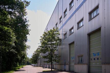Lager-Produktionshalle im 1.OG - 9,00&nbsp;EUR Kaltmiete, ca.&nbsp; 1.019,50&nbsp;m&sup2; in Göppingen (PLZ: 73035) Faurndau
