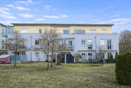 Charmante, 2-Zimmer-Dachgeschosswohnung mit großer Südterrasse - zentral in Altötting