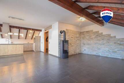 4,5-Zimmer Dachwohnung in zentraler Lage in Lauchringen