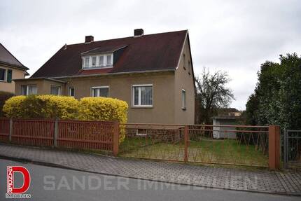 Einfamilienhaus mit großem Grundstück und Entwicklungspotenzial in Seenähe - Rötha