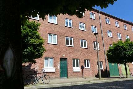 Wohnung zum Mieten in Schwerin 638,00 € 72.88 m²