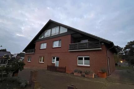 2 12 Zimmerwohnung in Pinnow - 800,00&nbsp;EUR Kaltmiete, ca.&nbsp; 80,00&nbsp;m&sup2; in Pinnow (PLZ: 19065)