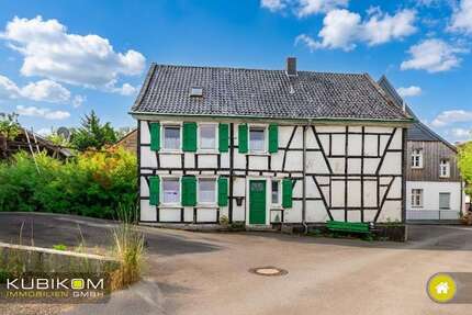 Haus zum Kaufen in Solingen Höhscheid 198.000,00 € 136.46 m² - Solingen / Höhscheid