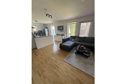 Wohnung zum Mieten in Übersee 890,00 € 50 m²