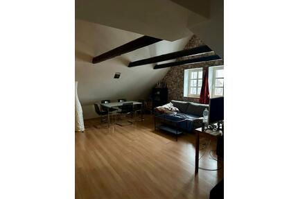 Großzügige 4-Zimmer-Wohnung mit Einbauküche in Goslar-Hahndorf