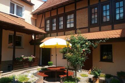 1 Zimmer- Wohnung (1 Person ) - 450,00&nbsp;EUR Kaltmiete, ca.&nbsp; 25,00&nbsp;m&sup2; in Fernwald (PLZ: 35463)