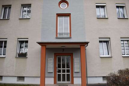 Wohnung zum Kaufen in Böhlen 62.000,00 € 52 m²